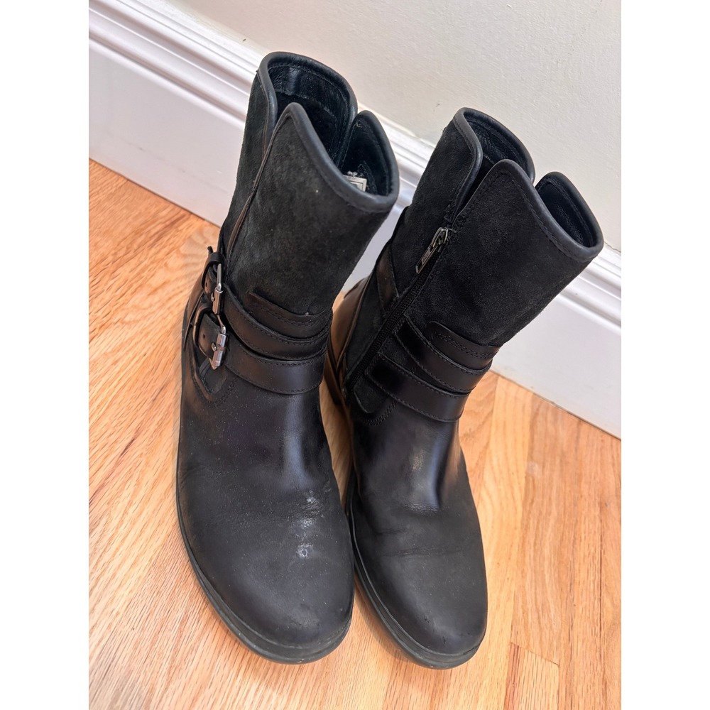 UGG Simmens Black Leather Suede Waterproof Moto Boots Womens 8